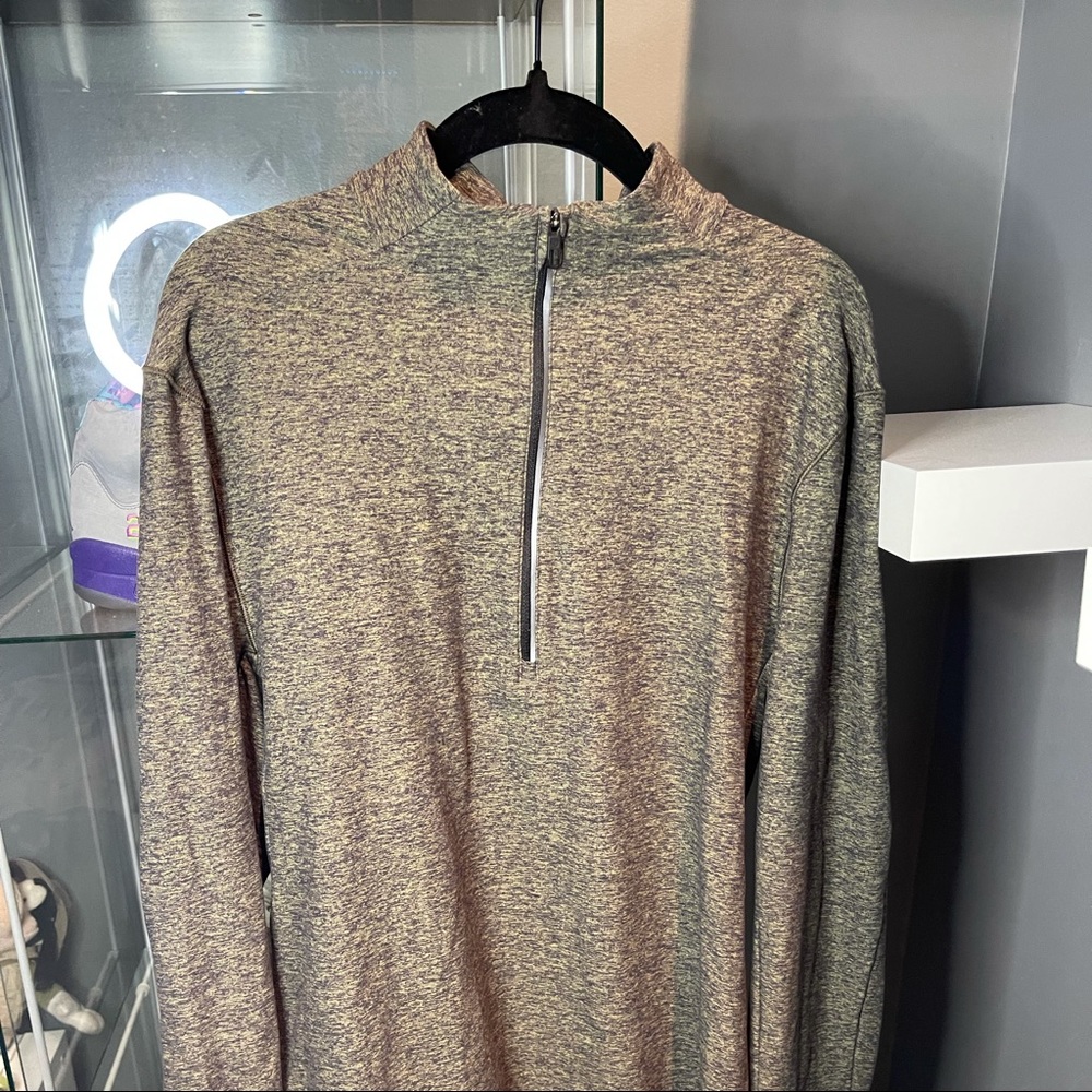 Men’s Lululemon Black & Green Quarter Zip